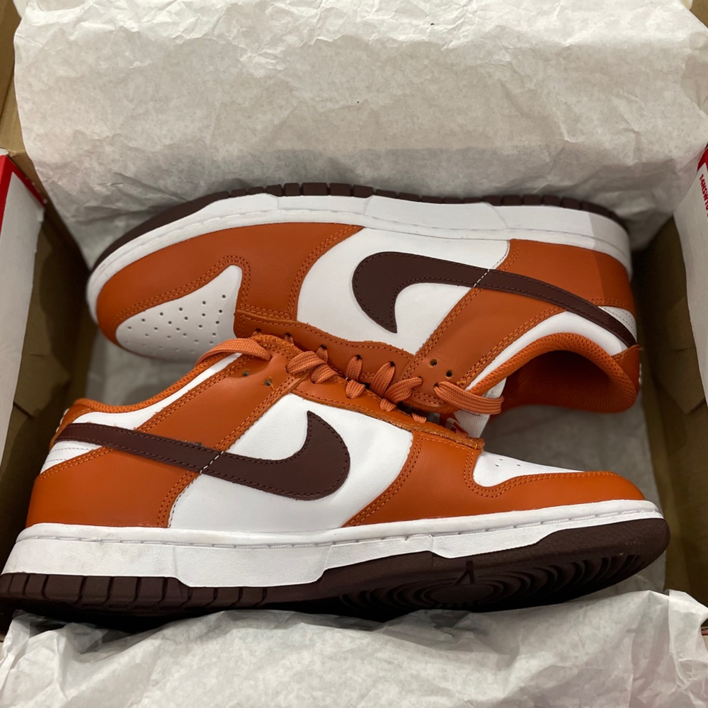 Nike dunk low, worn once with crease protectors, like new with box.